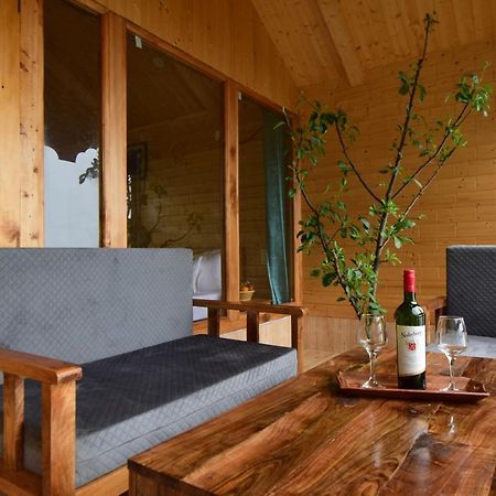 Tree House Latos Tandi Hotell Jibhi Eksteriør bilde