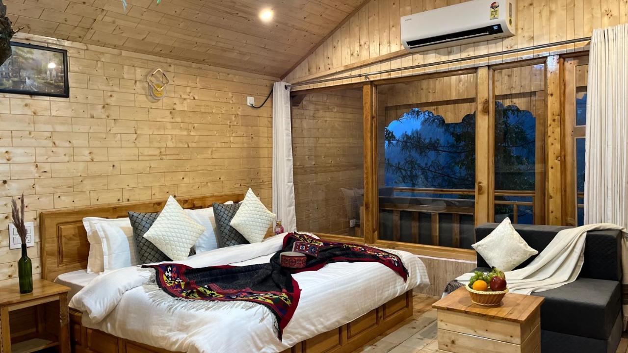 Tree House Latos Tandi Hotell Jibhi Eksteriør bilde