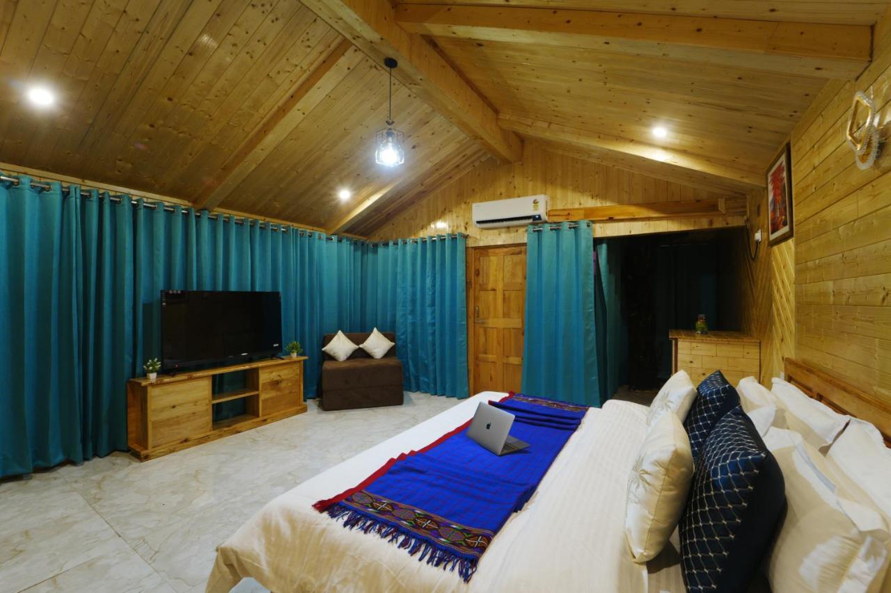 Tree House Latos Tandi Hotell Jibhi Eksteriør bilde