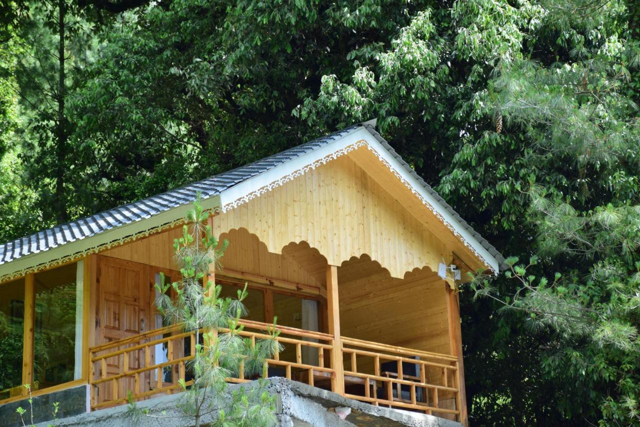 Tree House Latos Tandi Hotell Jibhi Eksteriør bilde