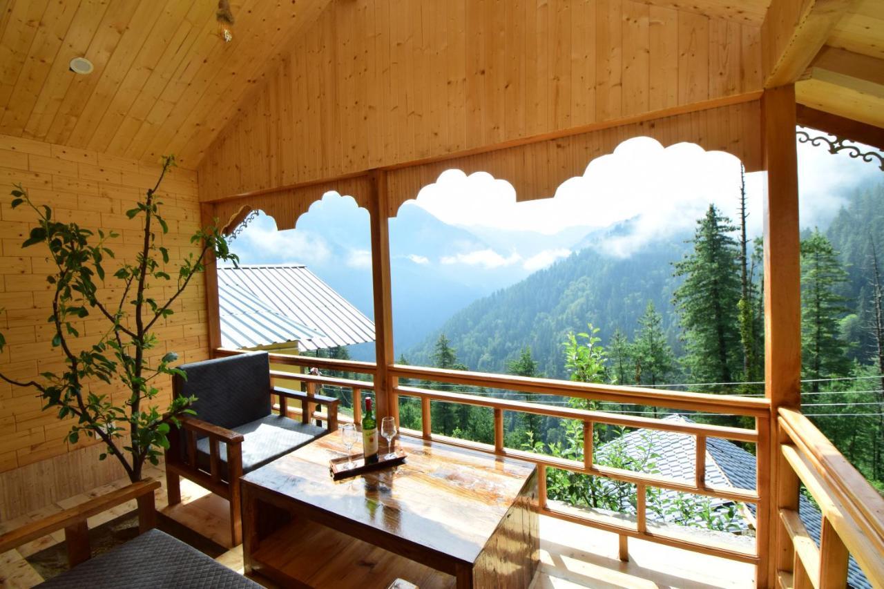 Tree House Latos Tandi Hotell Jibhi Eksteriør bilde