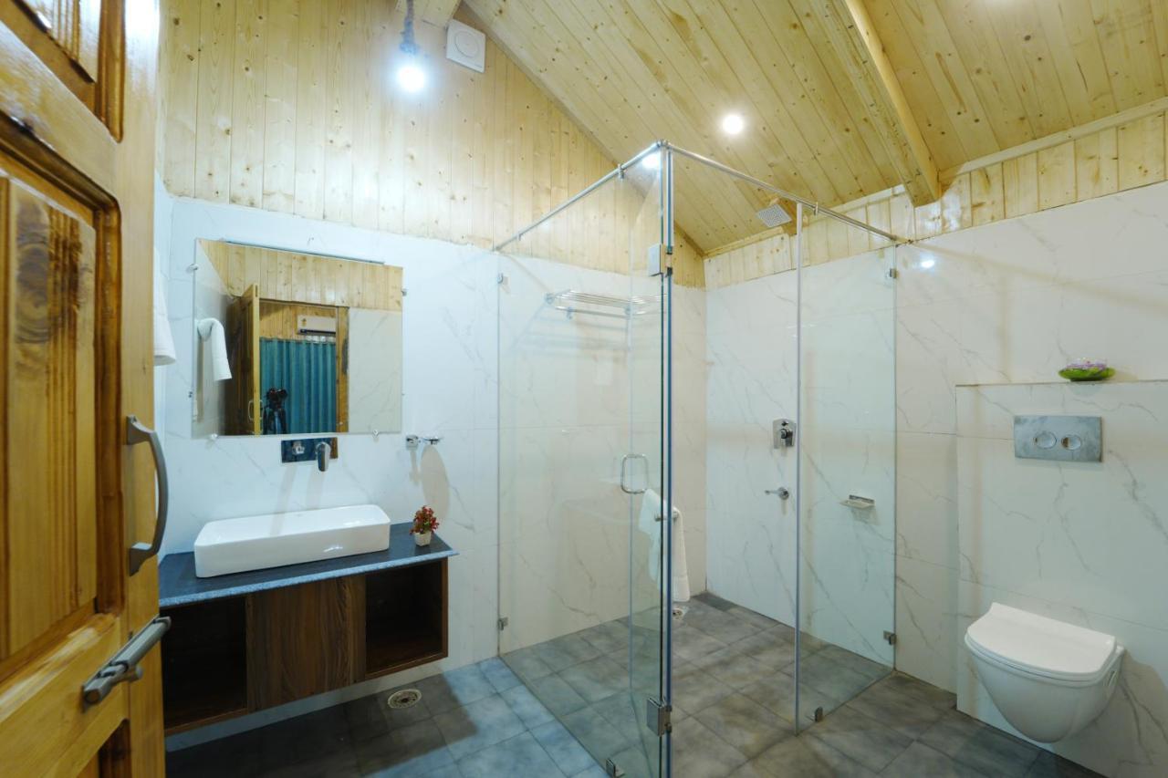 Tree House Latos Tandi Hotell Jibhi Eksteriør bilde
